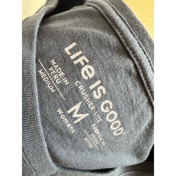Life is Good Tee Shirt size Medium Crusher Lite Get Outta‎ Town Graphic T-Shirt - Picture 2 of 8